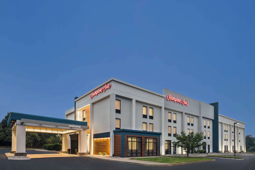 Hampton Inn Quakertown - photo 31