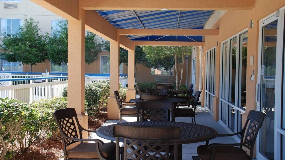 Fairfield Inn by Marriott Myrtle Beach Broadway at the Beach - photo 28