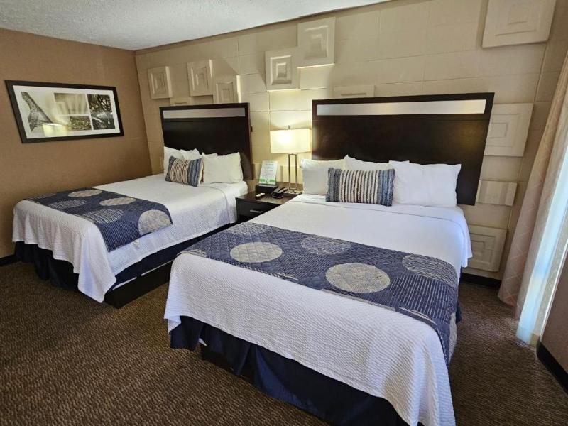 The Landmark Hotel - photo 20