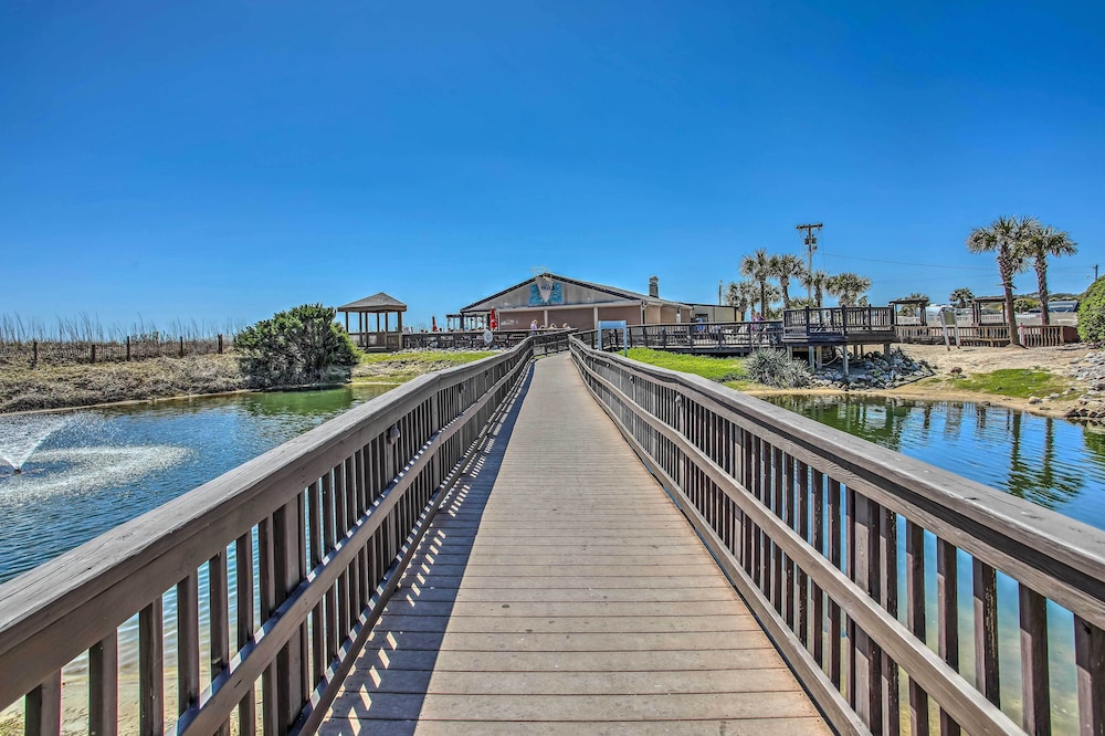 Cozy Myrtle Beach Escape With Resort Amenities - photo 31