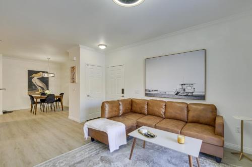 Modern Pet Friendly San Diego Vacation Rental — 4-Star Luxury Hotel in San Diego, United States