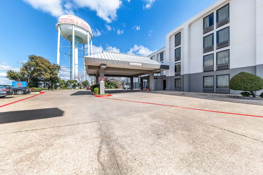 Motel 6 Lewisville TX Medical City - photo 3