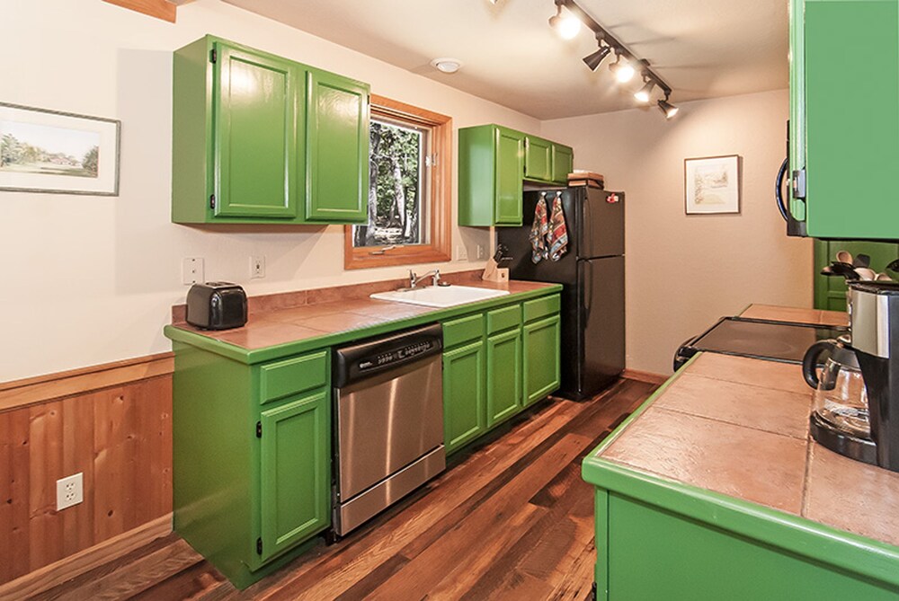 Oslo's Hideaway by Tahoe Mountain Properties - photo 6