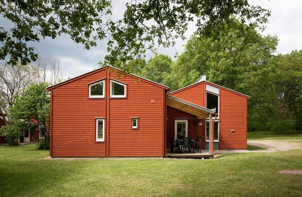 First Camp Vasteras Malaren 9594828 — Vaesteras
