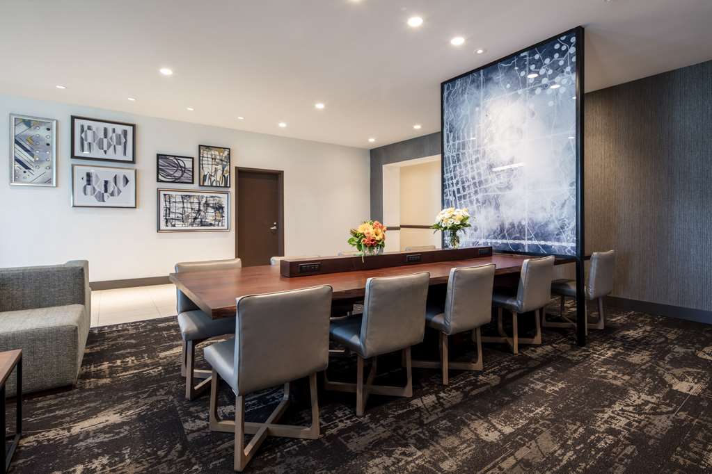 Hyatt Place Delano - photo 6