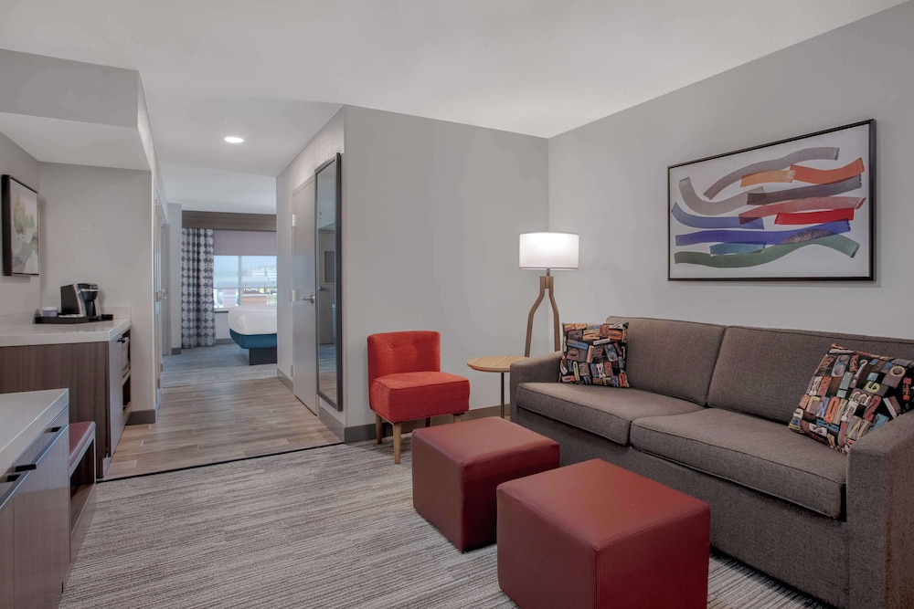 Hilton Garden Inn Omaha West - photo 26