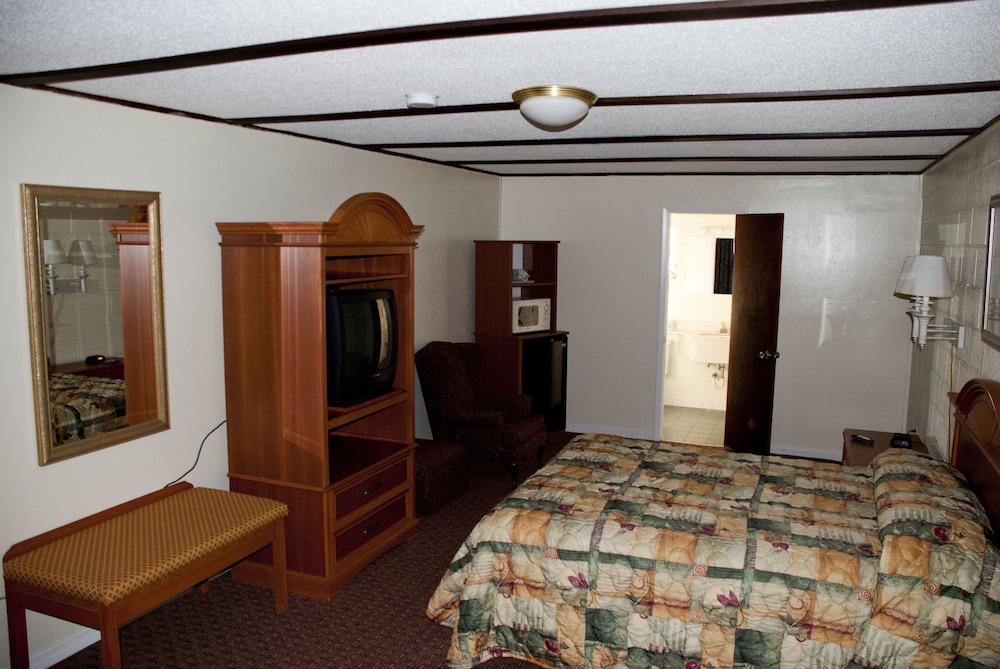 Tahitian Inn Motel - photo 4