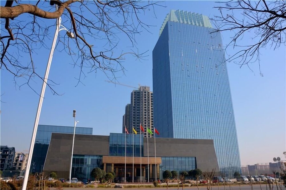 Hongan Plaza Jiyuan in Jiyuan, People's Republic of China