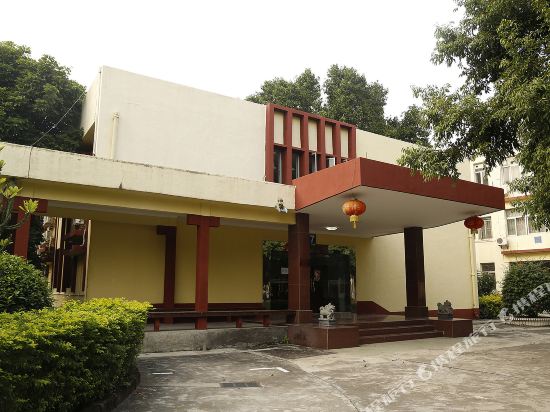 Dapeng Hotel - carbon neutral hotel in Shenzhen