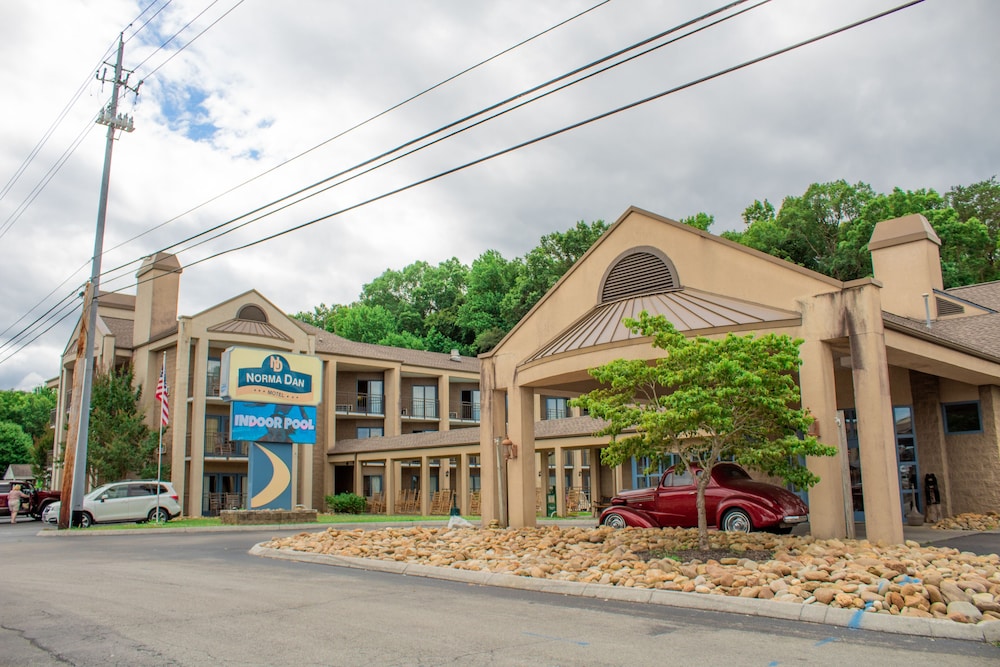 Norma Dan Motel - carbon neutral hotel in Pigeon Forge