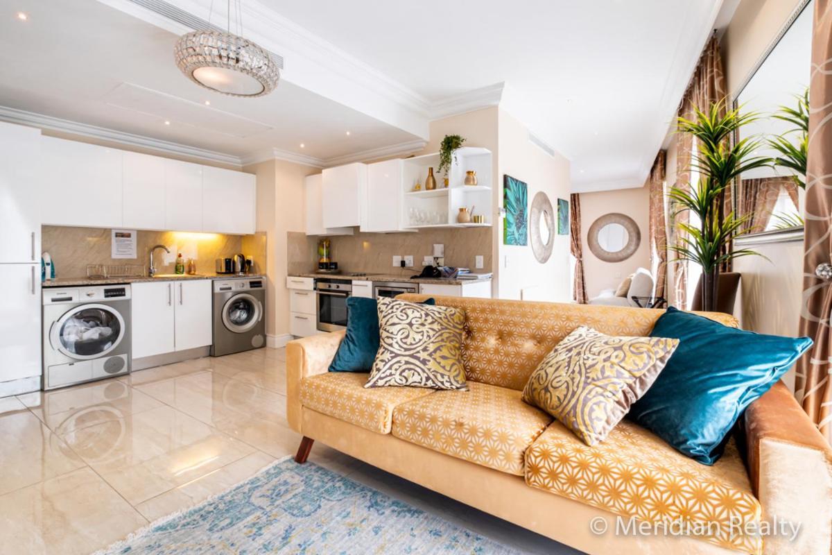 Luxury Apartment Near V&A Waterfront and CPT Stadium