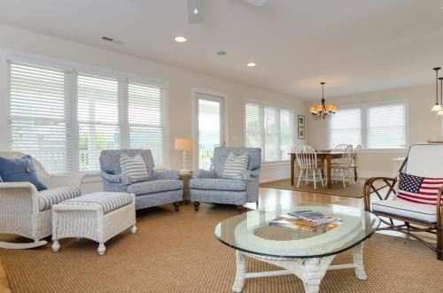 Weaver by Bryant Real Estate — hotel in Wrightsville Beach