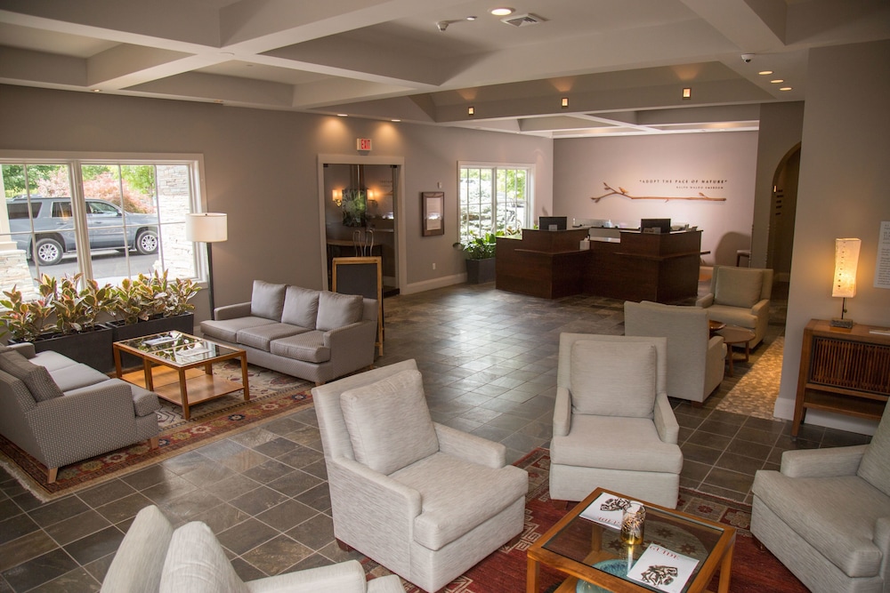 Emerson Resort & Spa - photo 4
