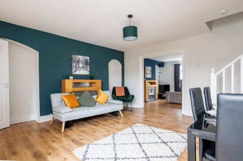 Enjoy a spacious 3 BR home — 4-Star Luxury Hotel in Sunderland, United Kingdom
