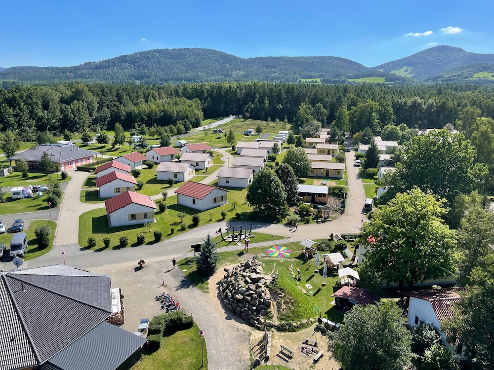 Trixi Park Zittauer Gebirge Ferienhäuser Hotel und Camping — hotel in Grossschonau