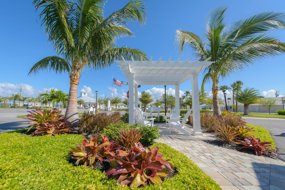 Ocean Breeze RV Resort - photo 21