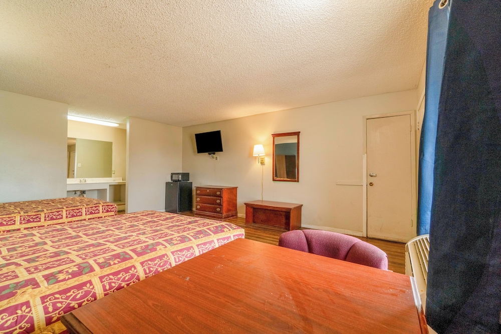 Executive Inn Mineral Wells - photo 27