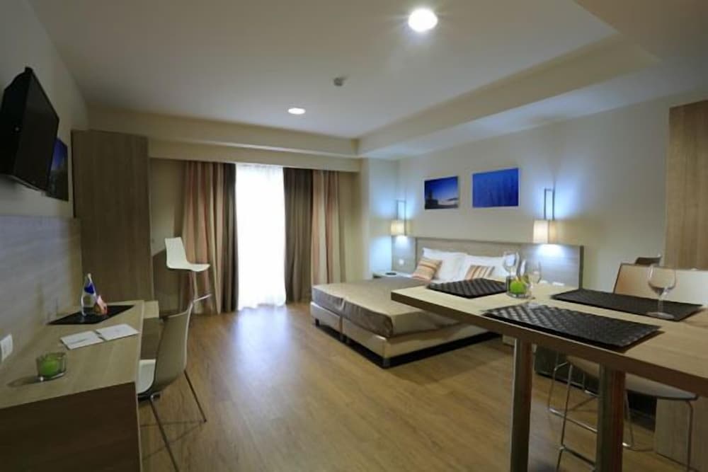 Turin Airport Hotel & Residence — 4-Star Luxury Hotel in San Francesco Al Campo, Italy