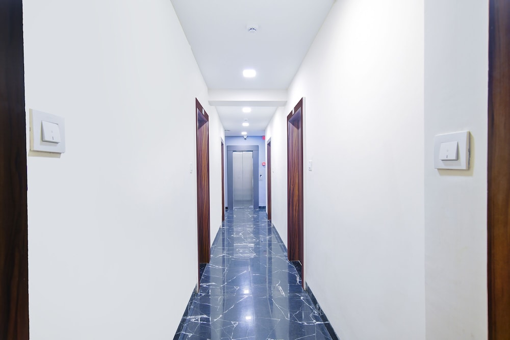 FabHotel J Palace — Indore — photo 3