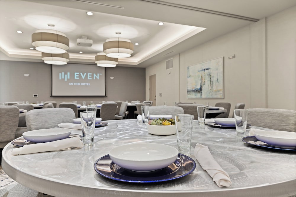EVEN Hotel Austin Uptown Near The Domain by IHG - photo 81