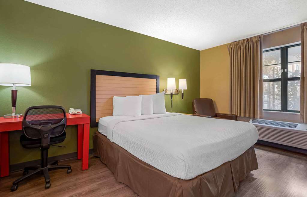Extended Stay America Suites Houston Med Ctr Greenway Plaza - photo 6