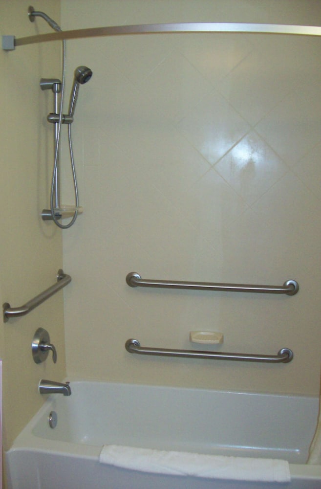 Hampton Inn Gallipolis - photo 28