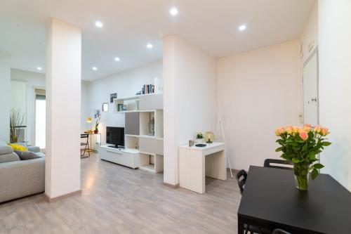 Ponte Milvio Holiday Home — 4-Star Luxury Hotel in Rome, Italy