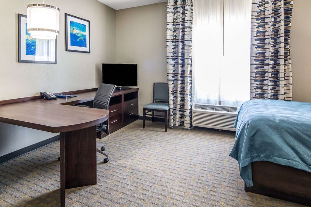 MainStay Suites Midland - photo 18