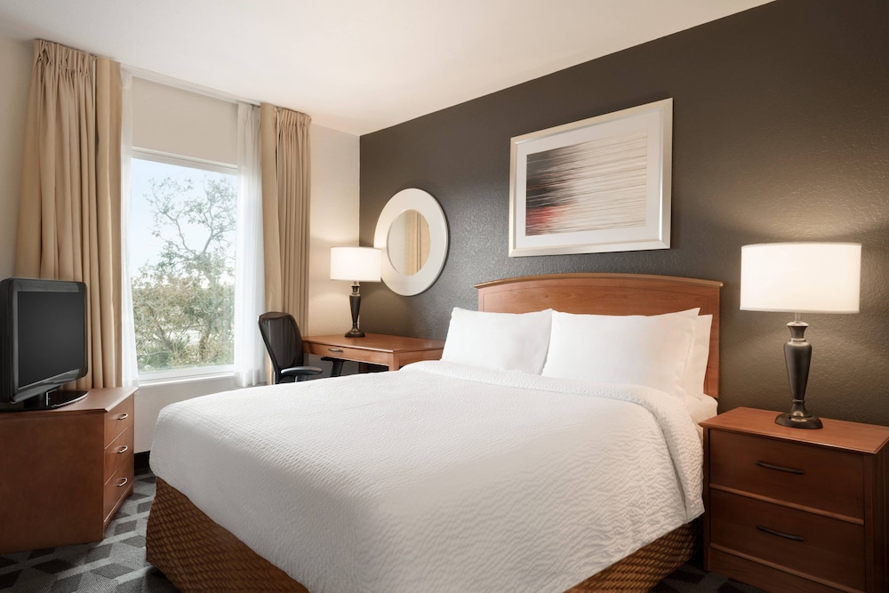 Towneplace Suites by Marriott Boca Raton - photo 9