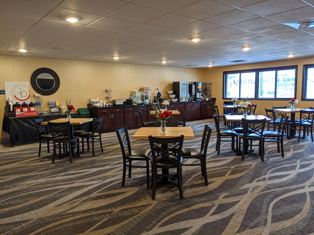 Cobblestone Inn & Suites Merrill - photo 39