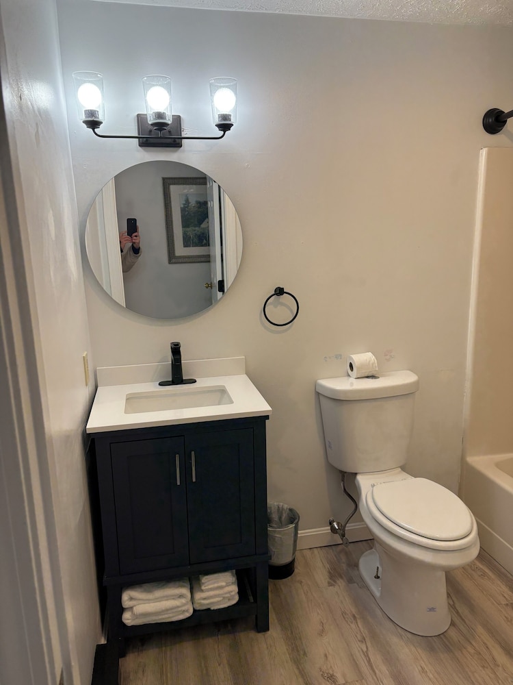 Grand Beach Inn - photo 29