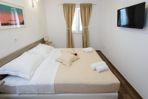 Apartment Violeta 1 with private terrace