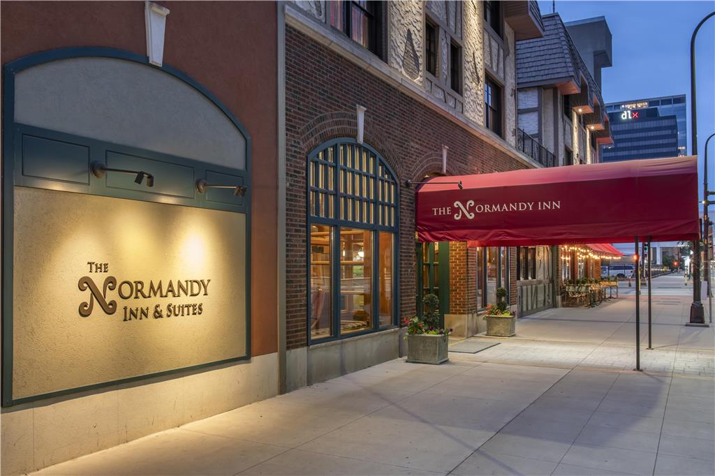 Best Western Plus The Normandy Inn Suites — Minneapolis