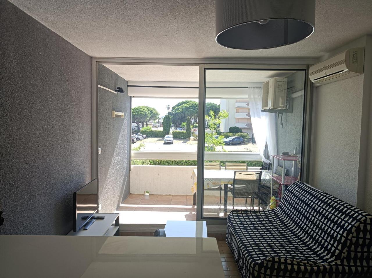 Studio Cabine Les Floralies 1 in Le Grau-Du-Roi, France