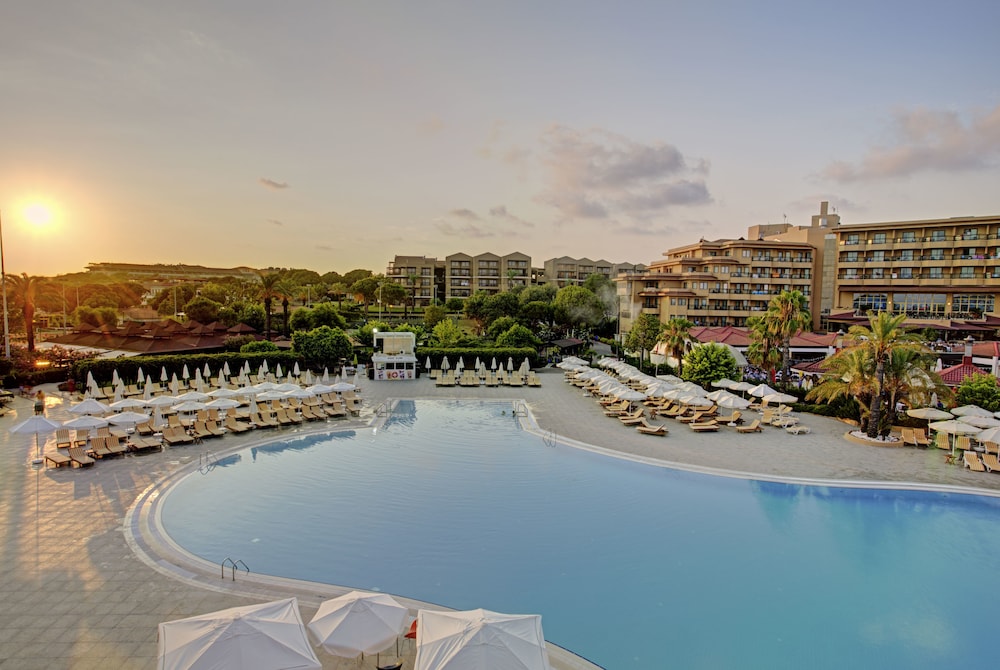 Asteria Family Resort Belek — hotel in Belek