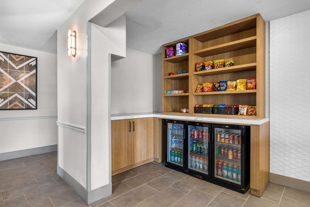 Best Western Acadia Hotel - photo 8