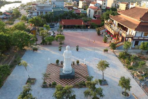 Lavender Hotel pet-friendly hotel Kwang Binh