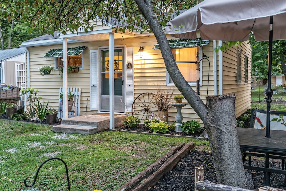 Silver Heart Inn and Cottages - photo 66