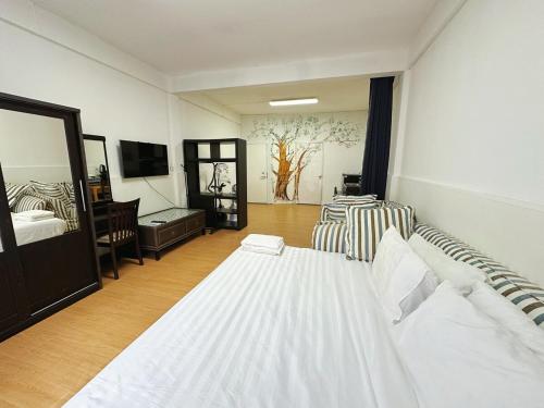 Top Location 800m MRT Rama9