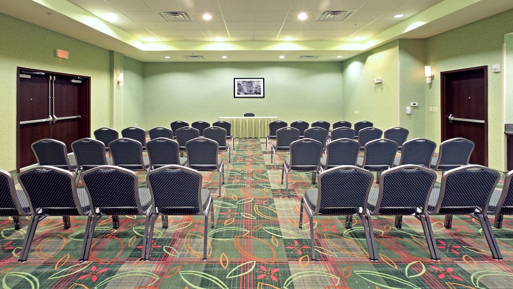 Holiday Inn Garland by IHG - photo 41