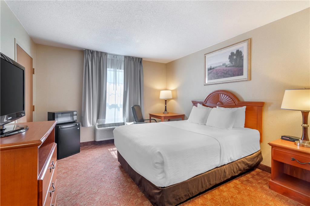 Quality Inn at Bangor Mall - photo 9