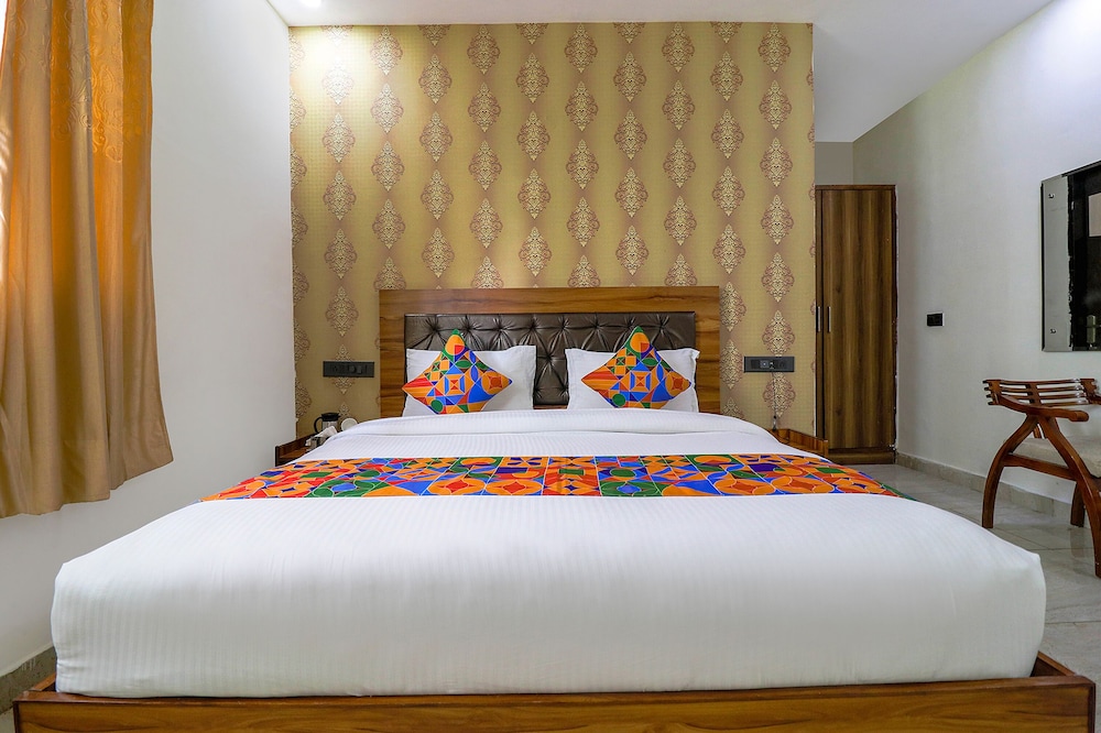 Fabhotel Prime Mubarak Plaza
