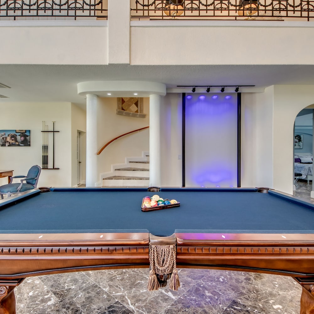 Golden Globe luxury on the canal with poolspa - photo 50
