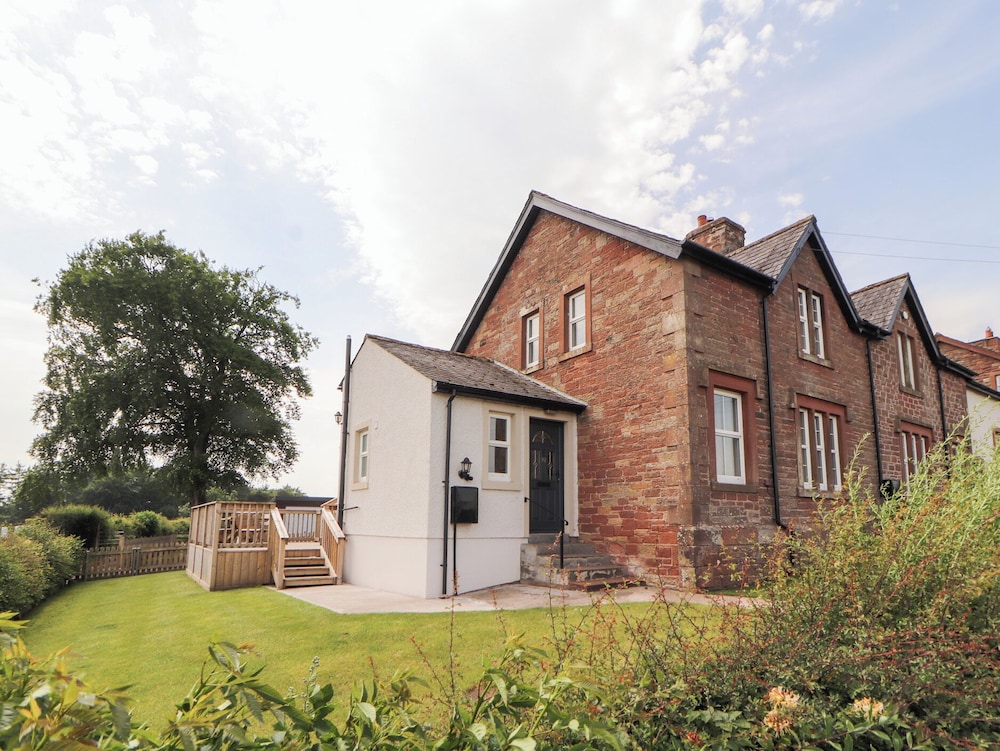 Rose Bank Cottage — 4-Star Luxury Hotel in Carlisle, United Kingdom