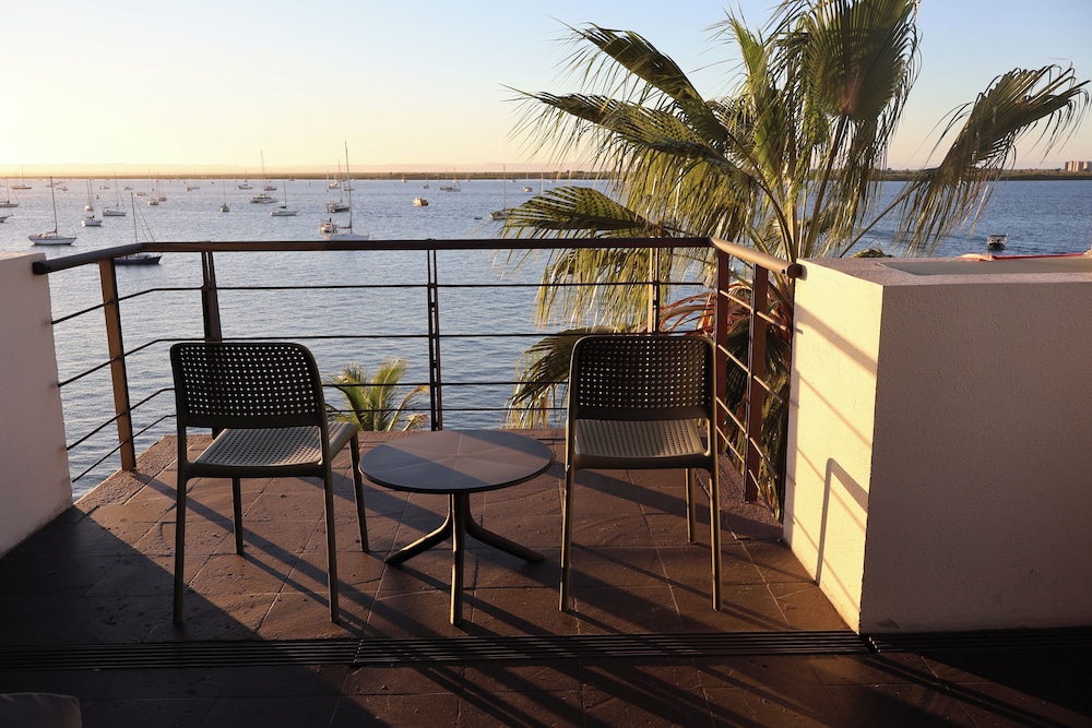 Seven Crown La Paz Malecon