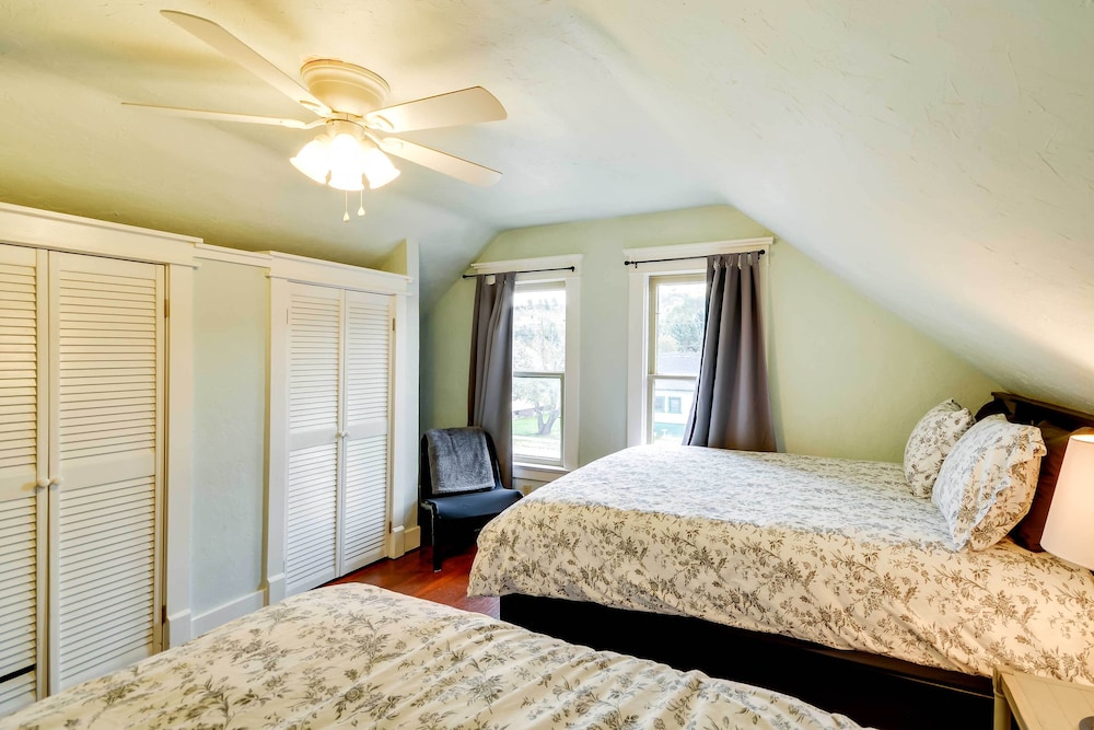 Red Lodge Home on Broadway 15 Min to Ski Resort - featured photo