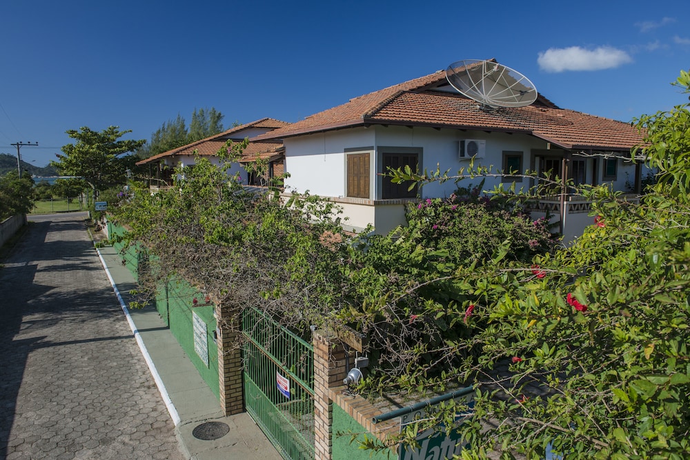 Pousada Old Beach - carbon neutral hotel in Florianopolis
