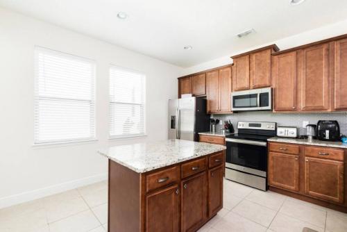 Fantabulous Disney Vacation House — 4-Star Luxury Hotel in Orlando, United States