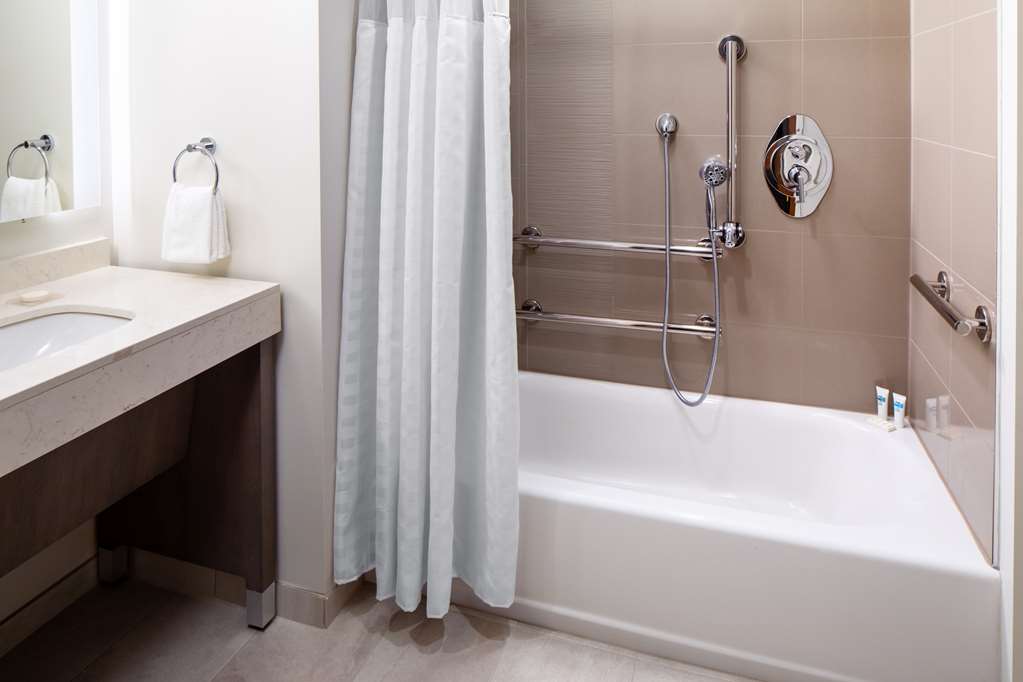 Hyatt House North Scottsdale - photo 9