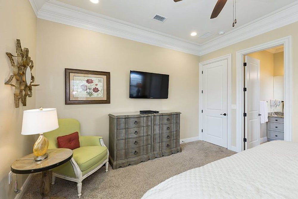 Rent a Luxury Villa on Reunion Resort Minutes From Disney Orlando Villa 3563 - photo 4